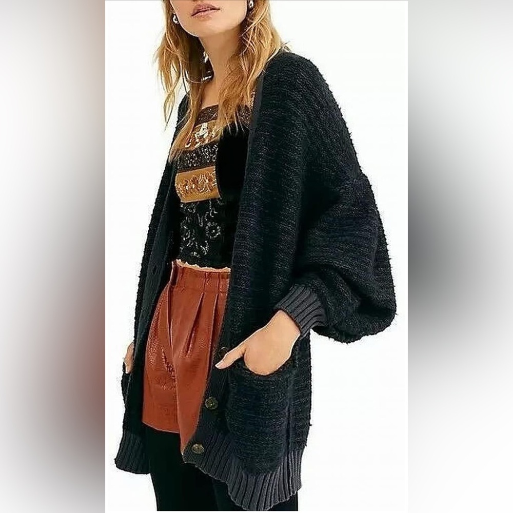 Free People Oversized Cardigan Sweater Small Pockets Gray Wool Alpaca Cozy T50